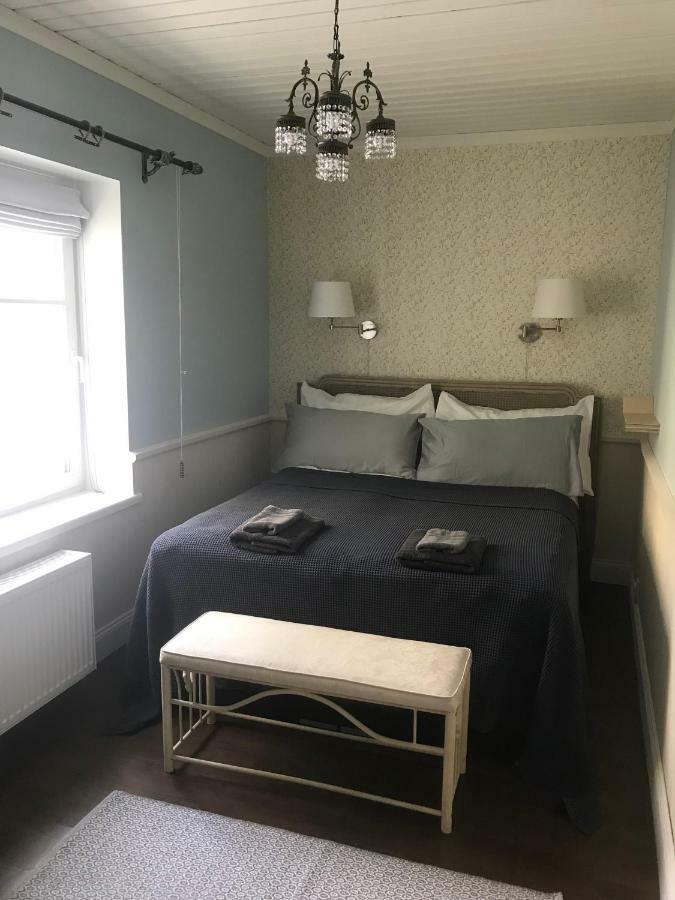 Villa Kertelhof Guesthouse Кярдла Экстерьер фото