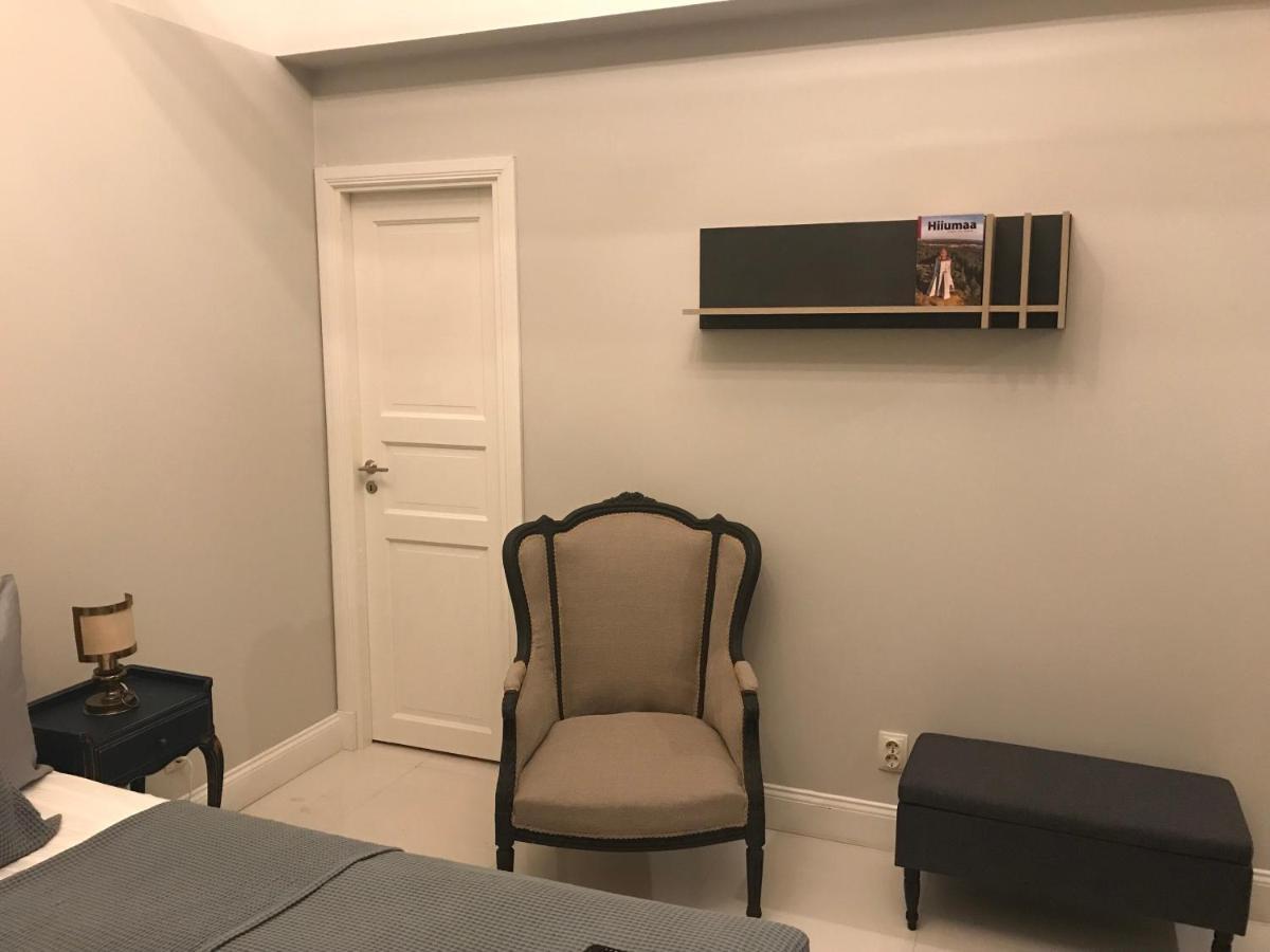 Villa Kertelhof Guesthouse Кярдла Экстерьер фото